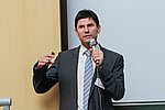 1209270342.jpg